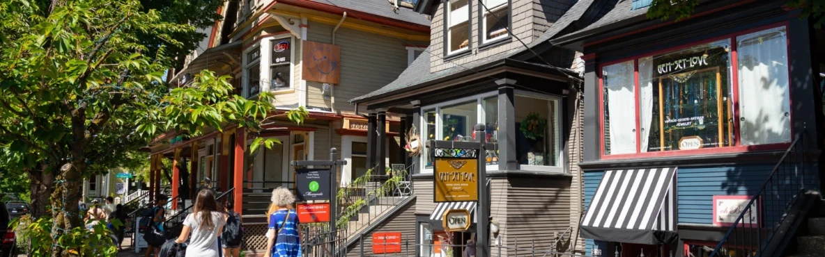 A Slow Weekend in Portland: Coffee, Parks, and Local Spots