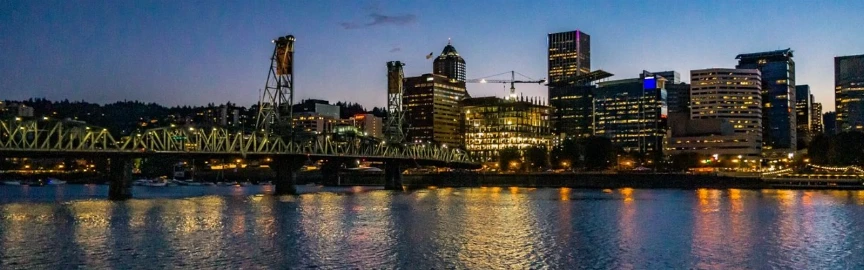 A Slow Weekend in Portland: Coffee, Parks & Local Spots
