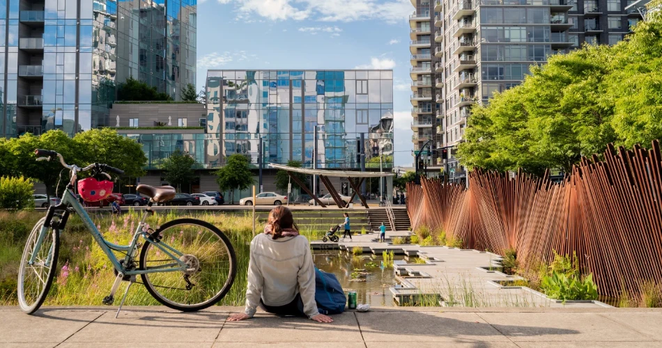 A Slow Weekend in Portland: Coffee, Parks & Local Spots